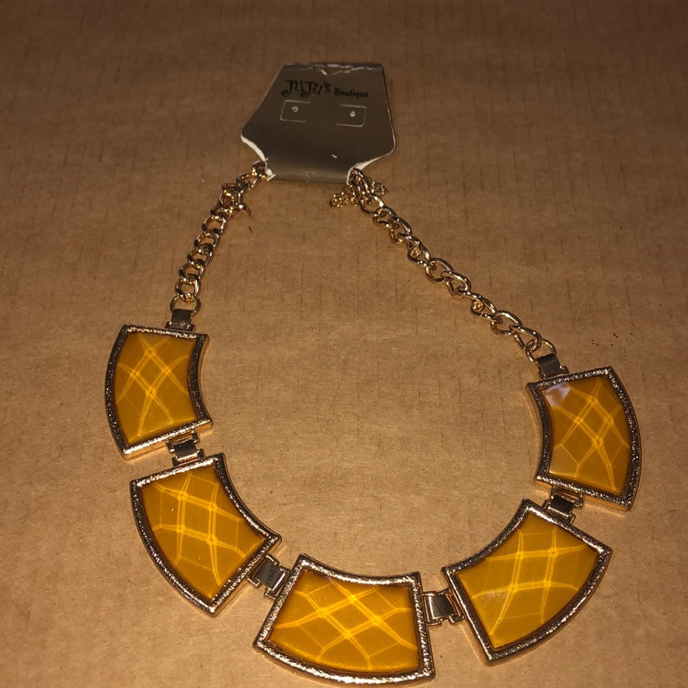 JuJu’s Boutique Necklace
